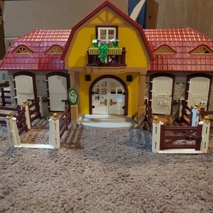 Playmobil Country Set 5221 Large Horse Barn Farm Stable